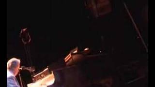 try paris neil young 15/02/2005