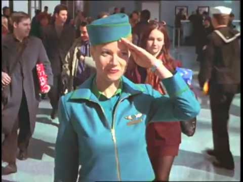 Christina Applegate and Gwyneth Paltrow in 'View...Top