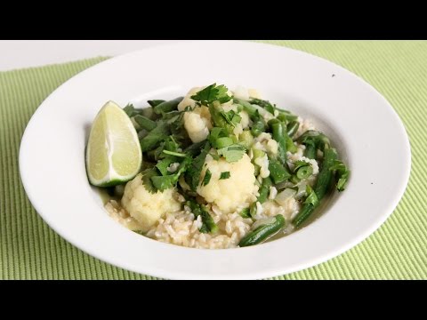 Quick Thai Inspired Green Curry Recipe - Laura Vitale - Laura in the Kitchen Episode 932