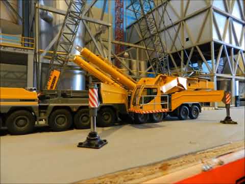 Liebherr LTM 11200 with full luffing jib assembly
