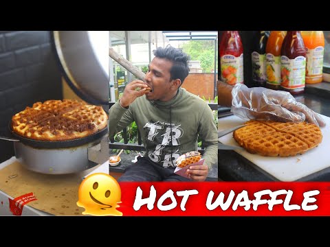 ✨சுடச்சுட 🧇Waffles சாப்பிட்டு இருக்கீங்களா ??? 🤔| Salem |#shorts #tamilfoodreview
