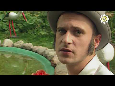 Piersi -- Nie Samym Chlebem Człowiek Żyje (HD)