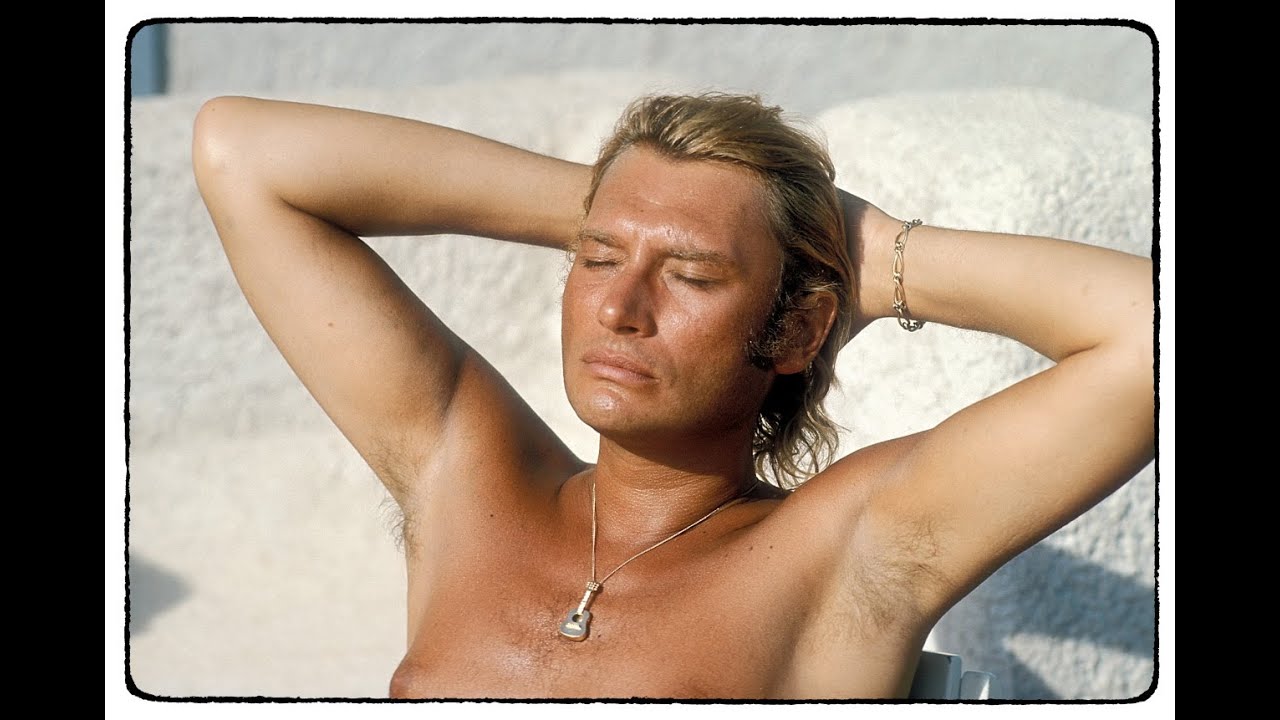 🔥 🎸 La Guitare portée par Johnny Hallyday depuis 1977 est de retour !