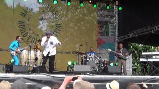 Maailma kylässä 2014-Hugh Masekela III