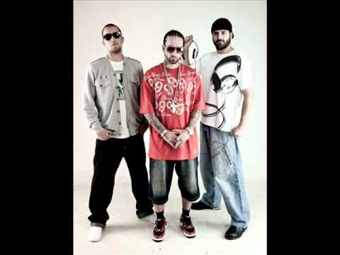 NEBMA-Den peirazei (New song 2011)