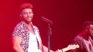 Chris Lane ~ 3-New Song Mash Up ~ Joes Live ~ Rosemont, IL ~ 10/19/18