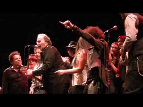 Finale Light of Day LOD 01 19 2013 9)