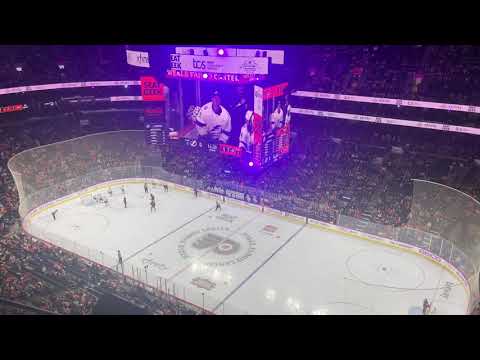 Flyers salute Brian Elliott return to Philadelphia 11/18/21