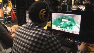 How players occupy their time during the games @ ASUS FBotY