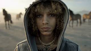 Humilde No Pendejo Lyrics English Translation
