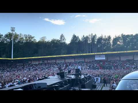 Rebel Tell "Tränen lügen nicht"