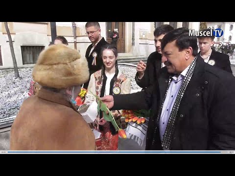 Jurnal MUSCEL TV 08.03.2022 Flori și prăjituri de la Primăria Câmpulung