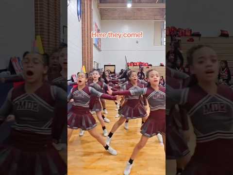 🏀 HERE THEY COME ❤️🩶 #cheer #cheerleading #basketball #shorts