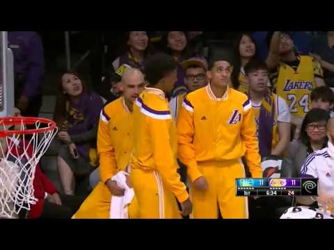 Ed Davis Monster Flying Dunk Warriors vs Lakers December 23, 2014 NBA Season 2014 151