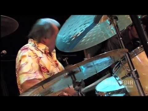 Drum Legends feat. Hermann Rarebell + Pete York + Charly Antolini - Godzillas birthday