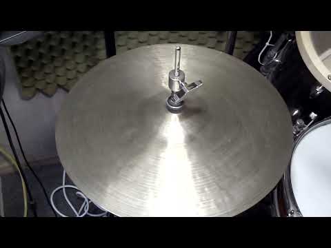 14 Old K Hi hat set, 992 & 801g - www.cymbalutopia.com