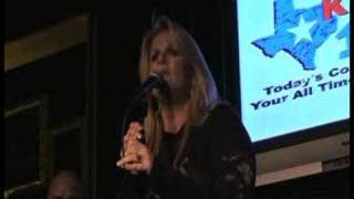 Trisha Yearwood - Cowboys Are My Weakness