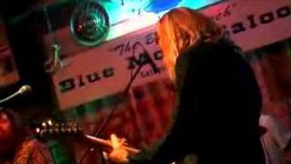 Grayson Capps &amp; The Stumpknockers perform &quot;Mercy&quot;