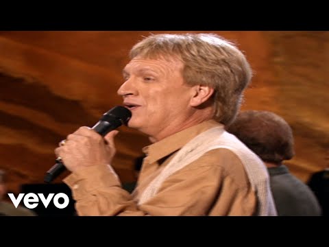 Bill & Gloria Gaither - So High [Live] ft. Terry Blackwood