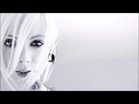 Clubringer feat. Kasia Lesing - Ta Sama Chwila 2003