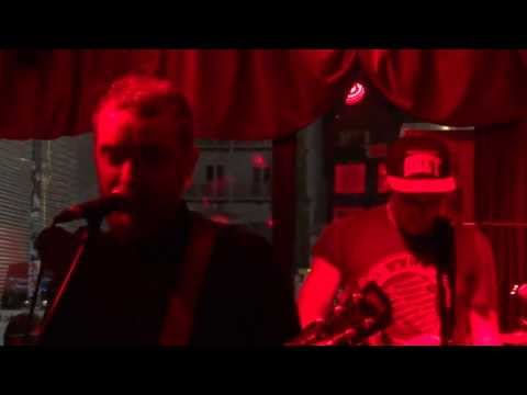 Kites and Komets - She lives in Neon Lights - Live @ Molotow Bar, Hamburg - 05/2013
