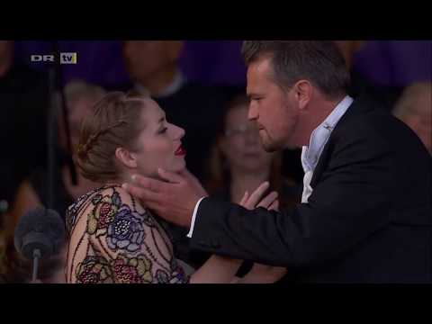 Pagliacci duet Nedda Silvio "Silvio! A quest' ora"