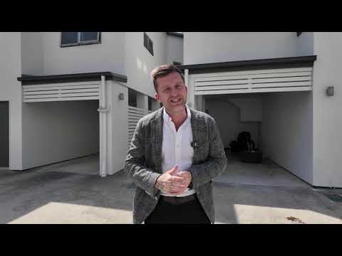 2/23-27 Commercial Drive, Springfield, QLD 4300, 2 Kuwarto, 2 Banyo, Townhouse