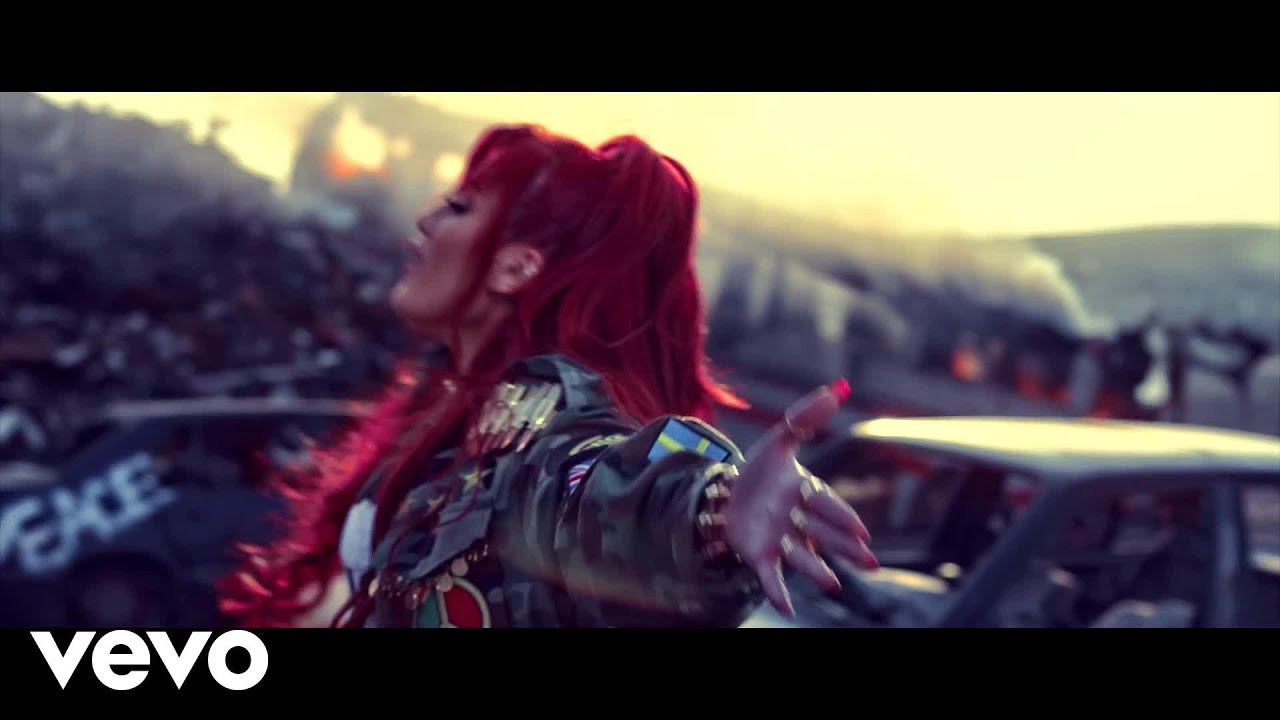 Kürt şarkıcı, IŞİD'e müzikle 'kafa tutuyor'