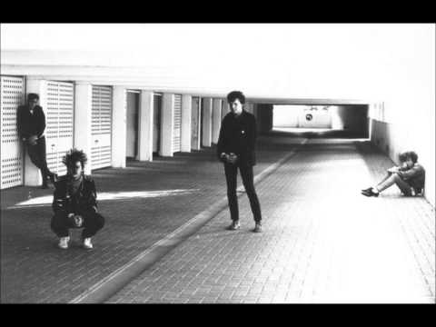 Neurotic Arseholes - Du Russe