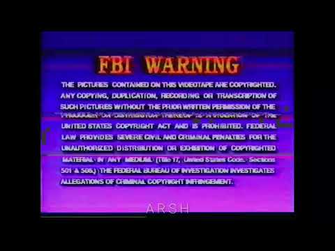 Little Jesus - Fuera de lugar ft. Girl Ultra [Letra]