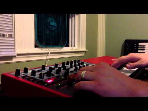 Nord Lead 2X -- Playing the patches in my sound bank