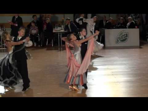 Latvia Open 2011 Junior I ST Topper Kevin - Smiltins Karolina 1.8fin waltz