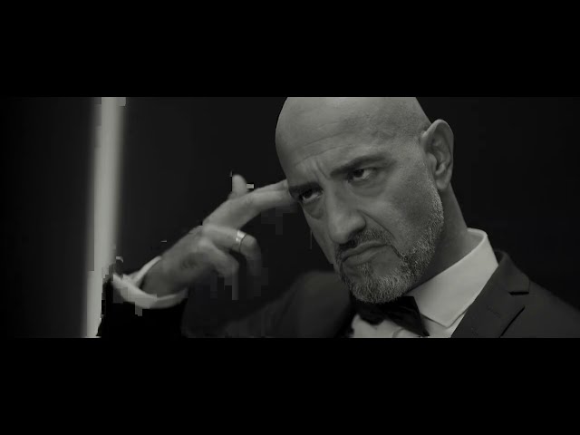 Video zu 'Out Of The Dark' ansehen Video zu 'Out Of The Dark' ansehen