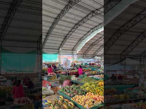 #Guateque tiene viva y fortalecida la tradición del mercado de plaza, como todos los miércoles.