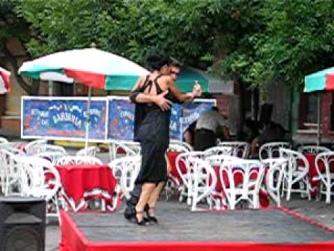 Martin Targa cantor de tangos Buenos Aires, Argentina,FEB 2008