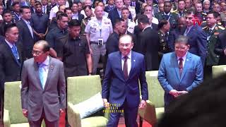 Download lagu MENAKJUBKAN !! DATUK SERI ANWAR IBRAHIM HADIR DAN RASMI PAMERAN PERTAHANAN TERULUNG BUAT KALI KEDUA mp3