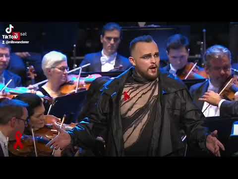 Nils Wanderer sings “What power art thou” from Purcell's King Arthur Thumbnail