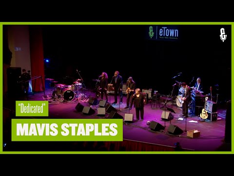 Mavis Staples - Dedicated (eTown webisode #1199)