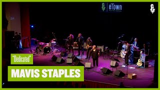Mavis Staples - Dedicated (eTown webisode #1199)