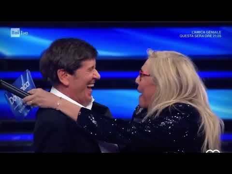 Gianni Morandi BACIA Mara Venier!