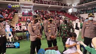 Download lagu KAPOLDA KEPRI TINJAU VAKSINASI MASAL DI TEMENGGUNG ABDUL JAMAL - TV KEPRI mp3