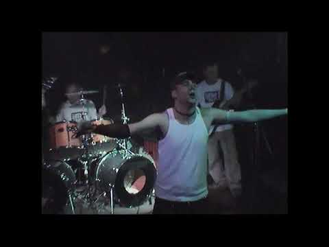 BUT ME NO BUTS 17/04/2003 The Railway Inn, Winchester