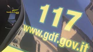 in-auto-con-una-pistola-pronta-all-uso-arrestato