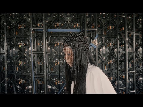 molly goes to summer smash - pt.1