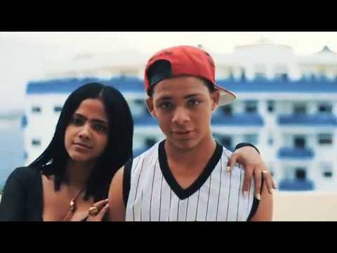 download lagu mp3 mp4 R2 Music, download lagu R2 Music gratis, unduh video klip R2 Music