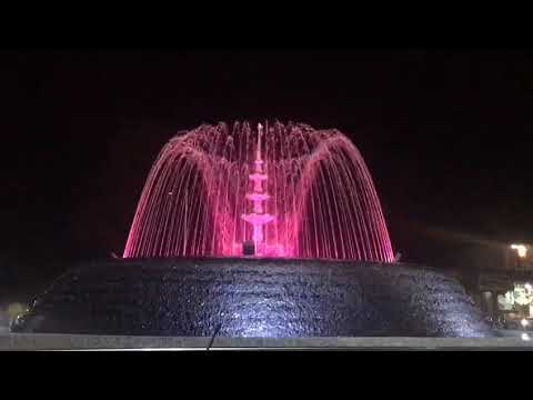 Crown water fountain