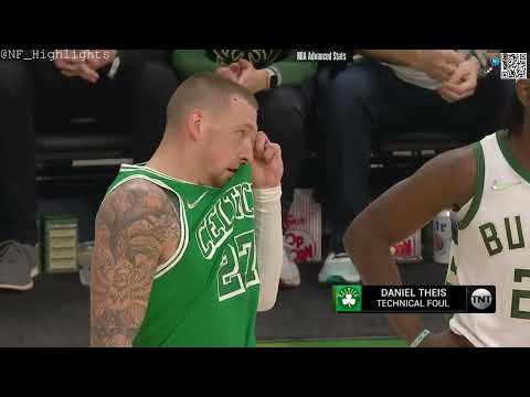 Khris Middleton  22 PTS 8 REB 9 AST: All Possessions (2022-04-07)