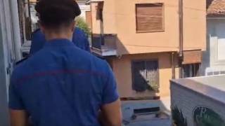 I carabinieri fanno irruzione nel laboratorio della droga a Giussano: era in un vecchio cascinale