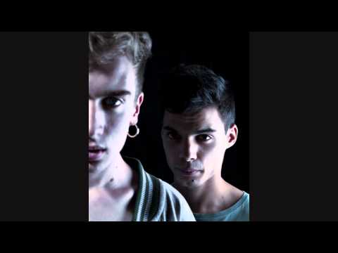 Roldao Feat Ricky Gomes - Ate Te Podes Esconder!!!