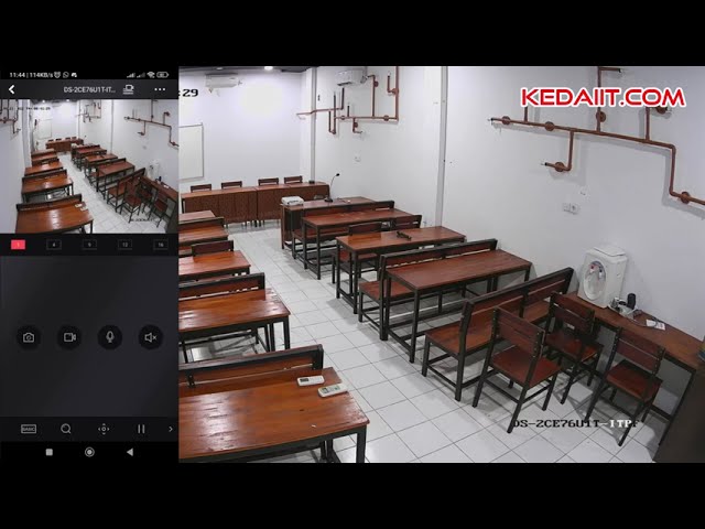 عدد 3 كاميرات 8 ميجـا - داخلية او خارجية مع جهاز تسجيل 4 قنوات